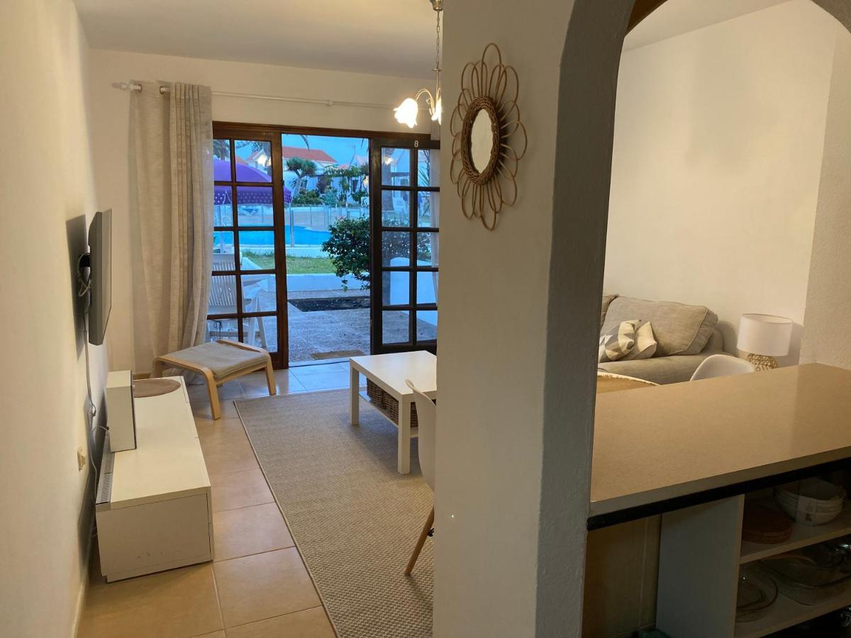 Estrella Del Mar 8. 1 Bedroom Villa With Pool And Gardens 300 Metres From The Beach Corralejo Buitenkant foto