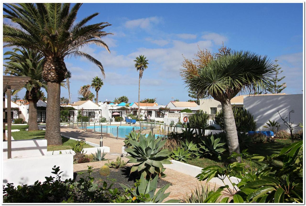 Estrella Del Mar 8. 1 Bedroom Villa With Pool And Gardens 300 Metres From The Beach Corralejo Buitenkant foto